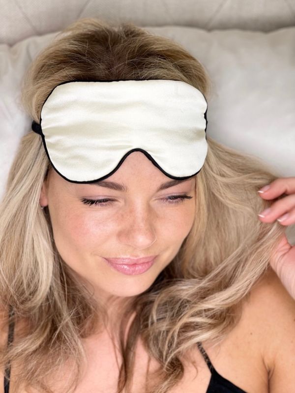 Putetrekk/Sovemaske - hvit