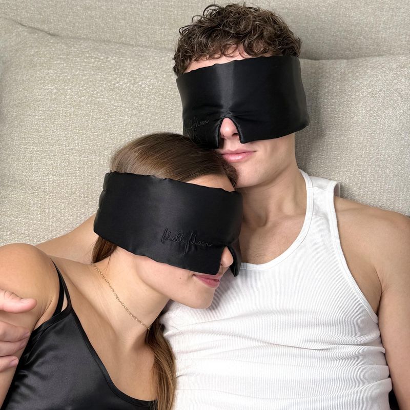 Sovemaske pillow - sort