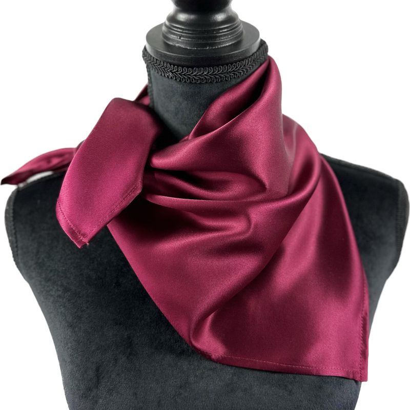 Silkeskjerf-plommerød